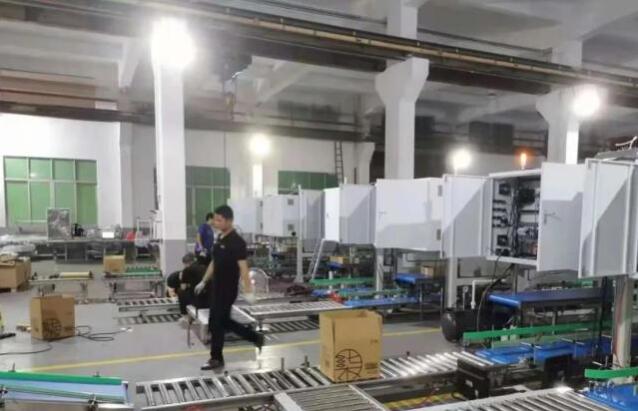 为螺蛳粉厂自动化生产护航，燊辉智能创新机器人技术，守护食品安全